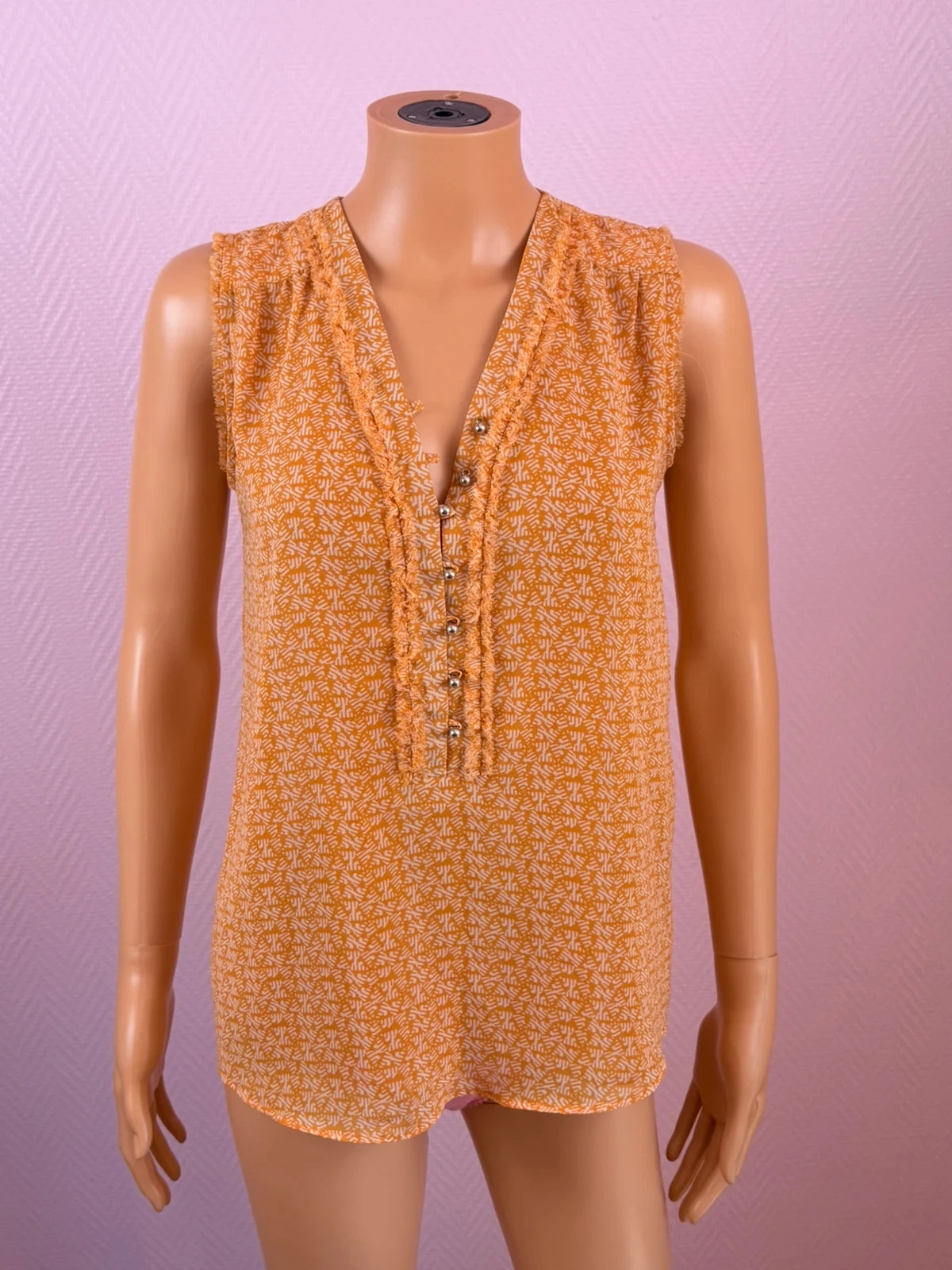 Camiseta feminina elora tamanho 34 limpa pouco usada – photo 2